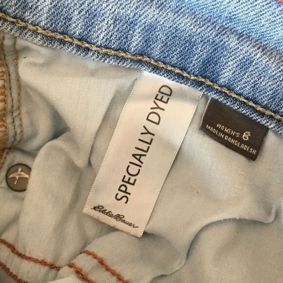 NWOT. Eddie Bauer Brand Women’s Size 6 Cropped Jeans With Embroidery - Picture 6 of 12